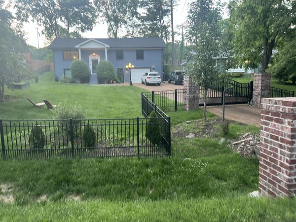 2413 Porter Rd, Nashville, TN 37206