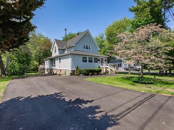 230 Greenwood St, Rockland, MA 02370