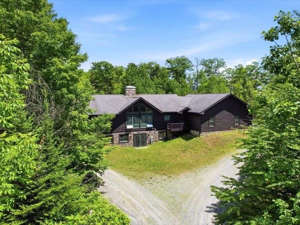 58 Stone Ledge Road, Littleton, NH 03561
