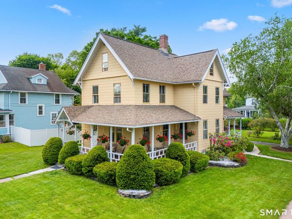 120 Bloomfield , Windsor, CT 06095