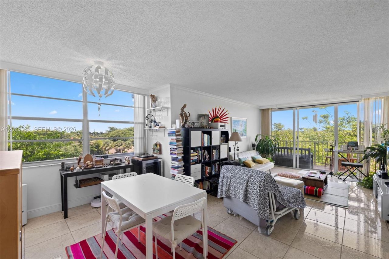 13120 SW 92nd Ave , Unit B505, Miami, FL 33176 Photo