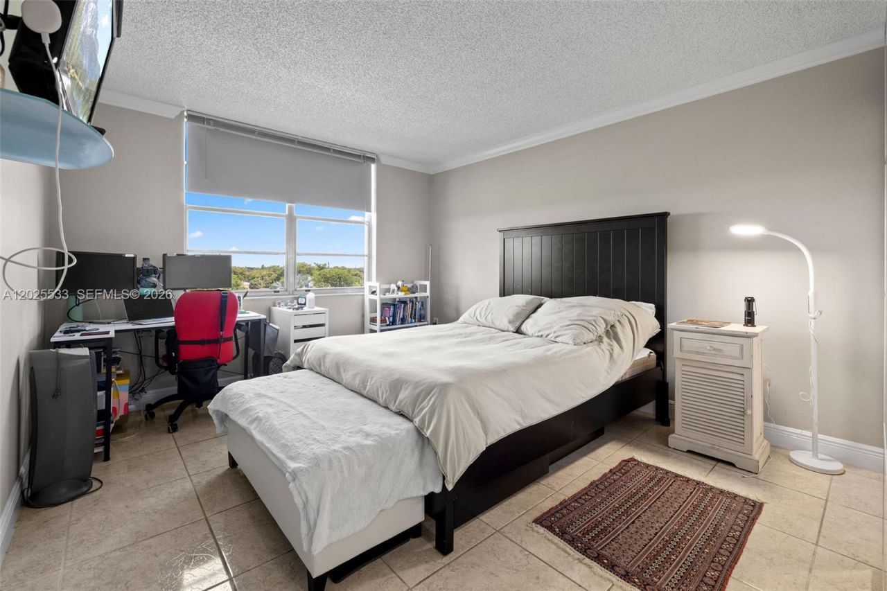 13120 SW 92nd Ave , Unit B505, Miami, FL 33176 Photo