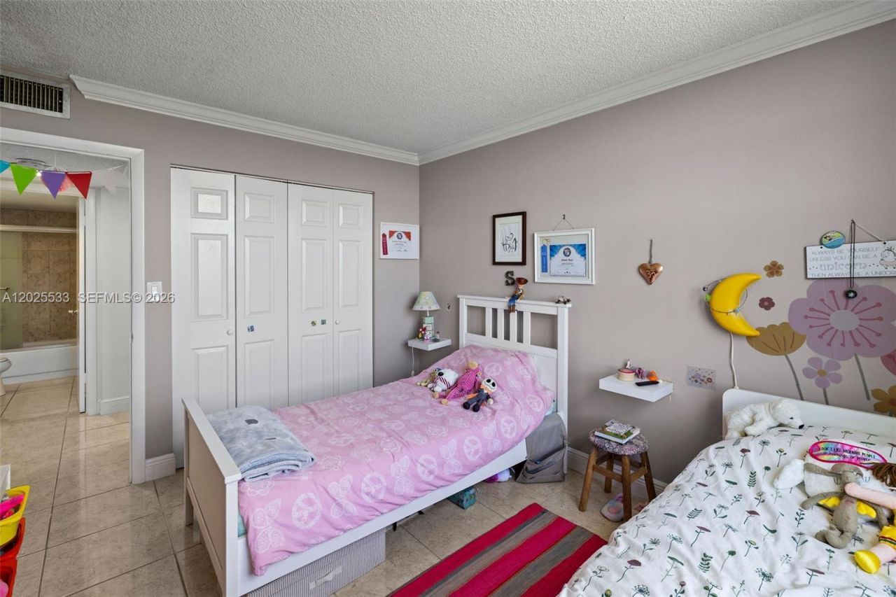 13120 SW 92nd Ave , Unit B505, Miami, FL 33176 Photo