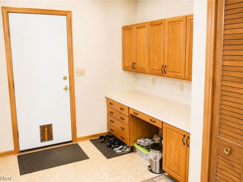 23128 Roberts Run , Bay Village, OH 44140 Photo 32