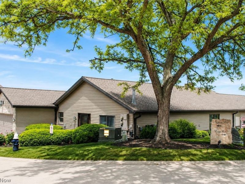 23128 Roberts Run , Bay Village, OH 44140 Photo 4