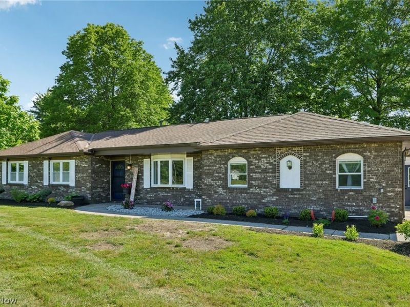 12034 Root Road, Columbia Station, OH 44028 Photo 2