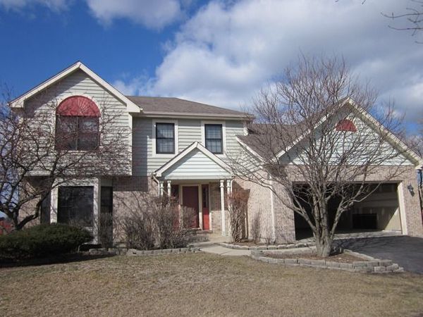 3690 Baybrook Drive , Aurora, IL 60504
