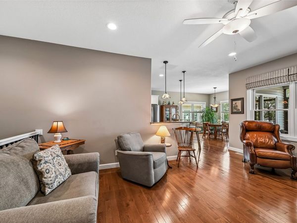 313 13th Avenue SW, Mt Vernon, IA 52314