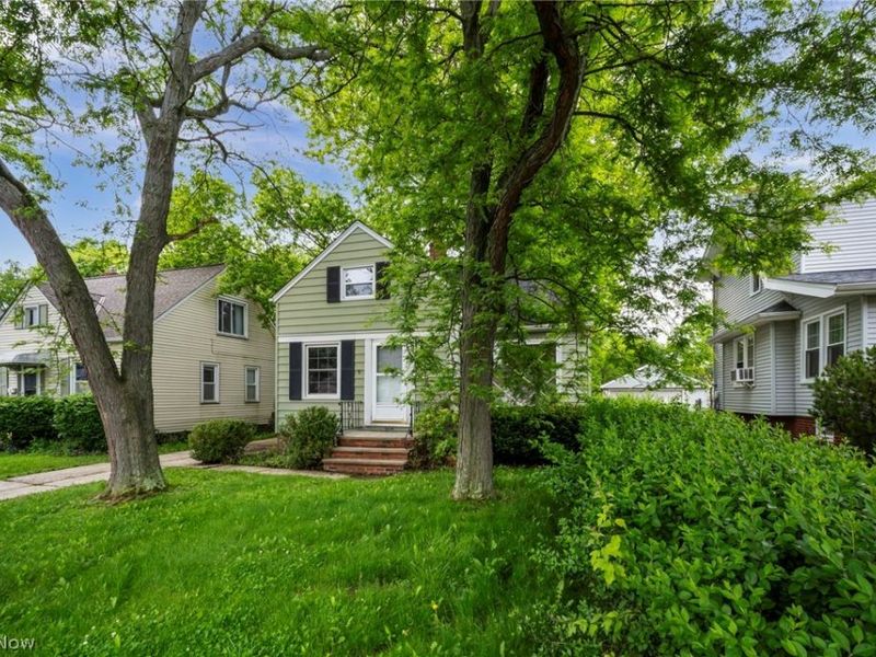 3516 Park Drive , Parma, OH 44134 Photo 2