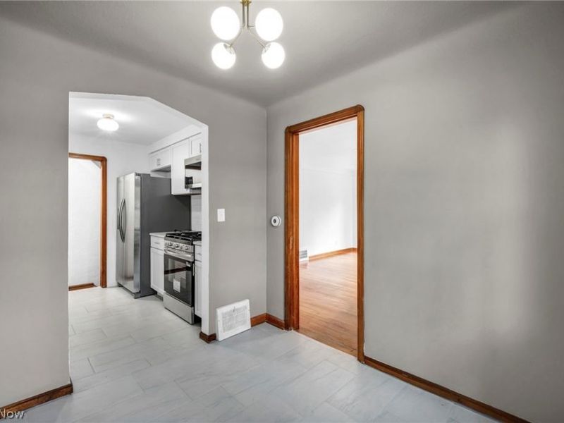 3516 Park Drive , Parma, OH 44134 Photo 9