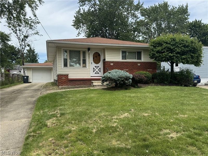905 Carnegie Avenue , Akron, OH 44314 Photo 1