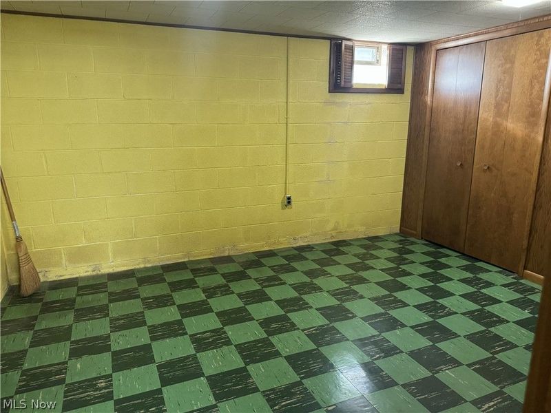 905 Carnegie Avenue , Akron, OH 44314 Photo 22