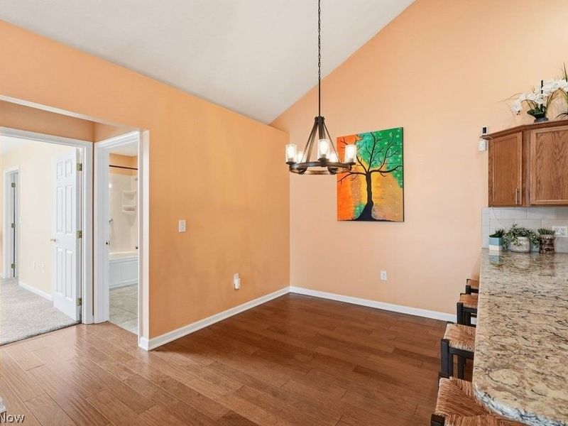 625 Crossings Circle , Tallmadge, OH 44278 Photo 12