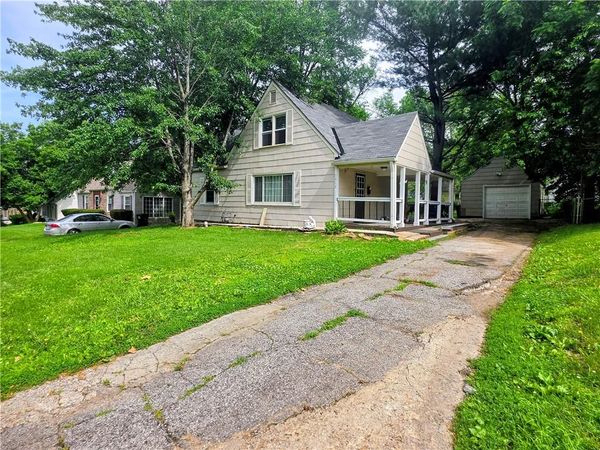 1312 W 29th Street, Independence, MO 64052