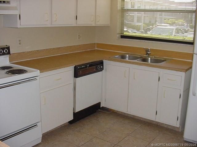 1290 SE Parkview Place, Unit A2, Stuart, FL 34994 Photo