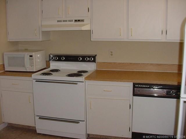 1290 SE Parkview Place, Unit A2, Stuart, FL 34994 Photo