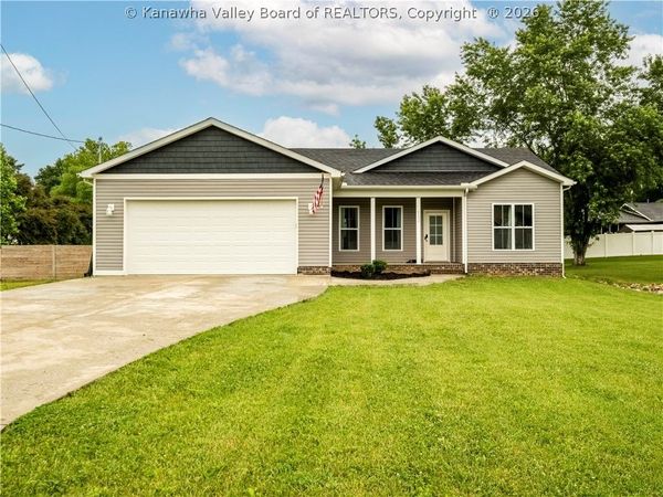 112 Knights Court, Scott Depot, WV 25560