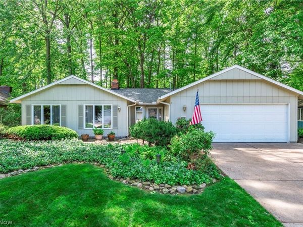5920 Mills Creek Lane , North Ridgeville, OH 44039