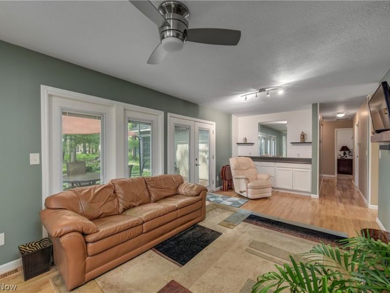 5920 Mills Creek Lane , North Ridgeville, OH 44039 Photo 21