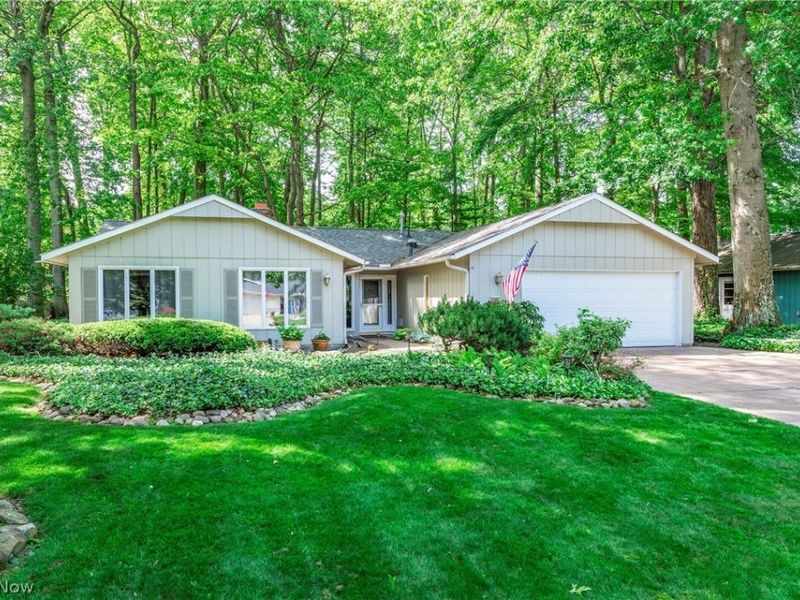 5920 Mills Creek Lane , North Ridgeville, OH 44039 Photo 3