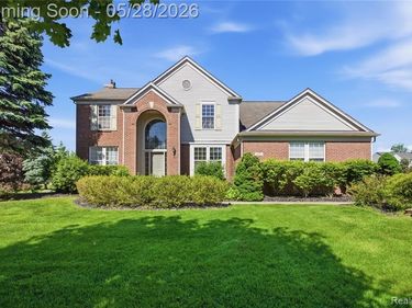 496 Pleasant Ridge Drive, CANTON, MI 48188