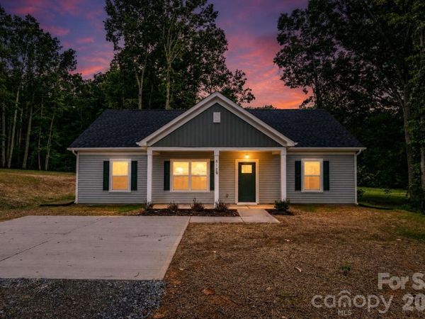 818 Bethlehem Road , Kings Mountain, NC 28086