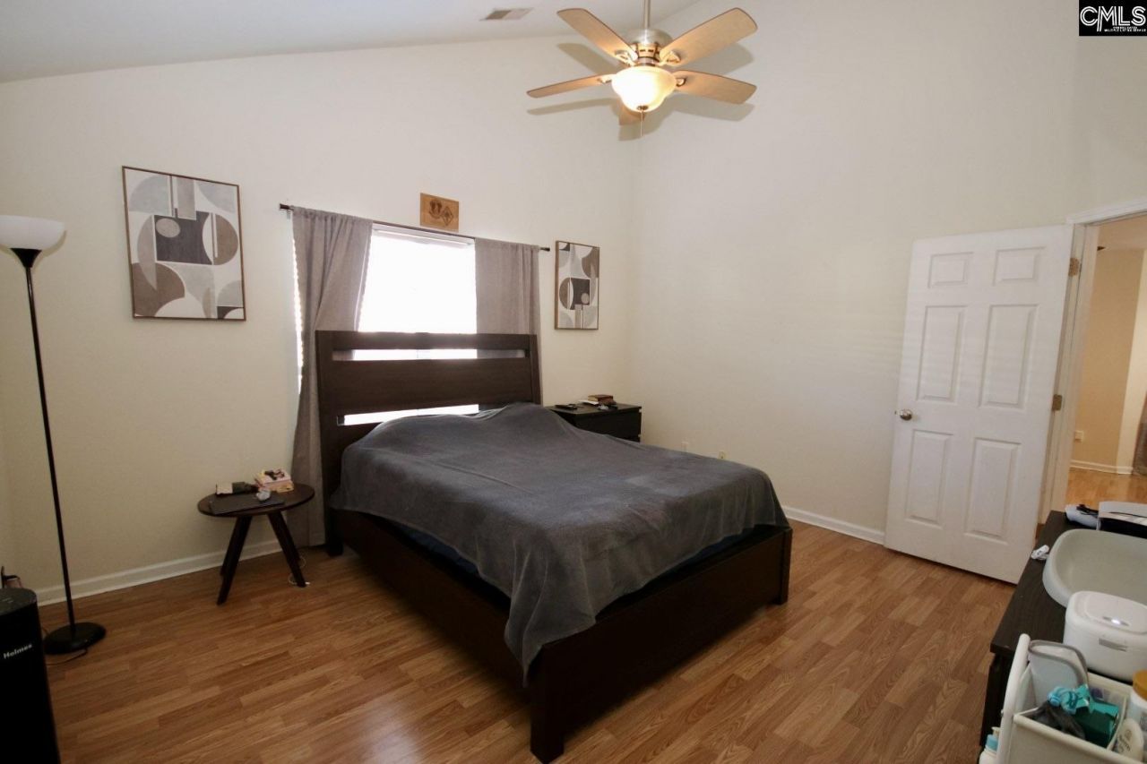 417 White Cedar Drive  Photo 11
