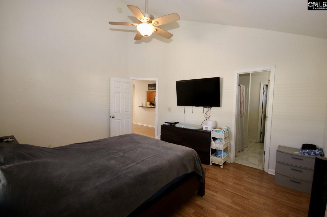 417 White Cedar Drive  Photo 12