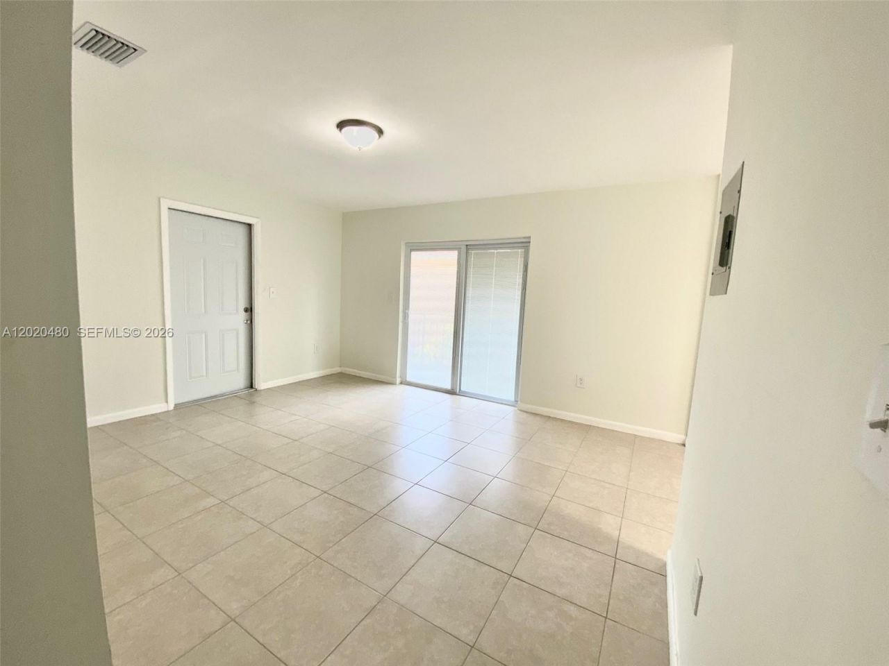 1121 NW 4 St, Miami, FL 33128 Photo