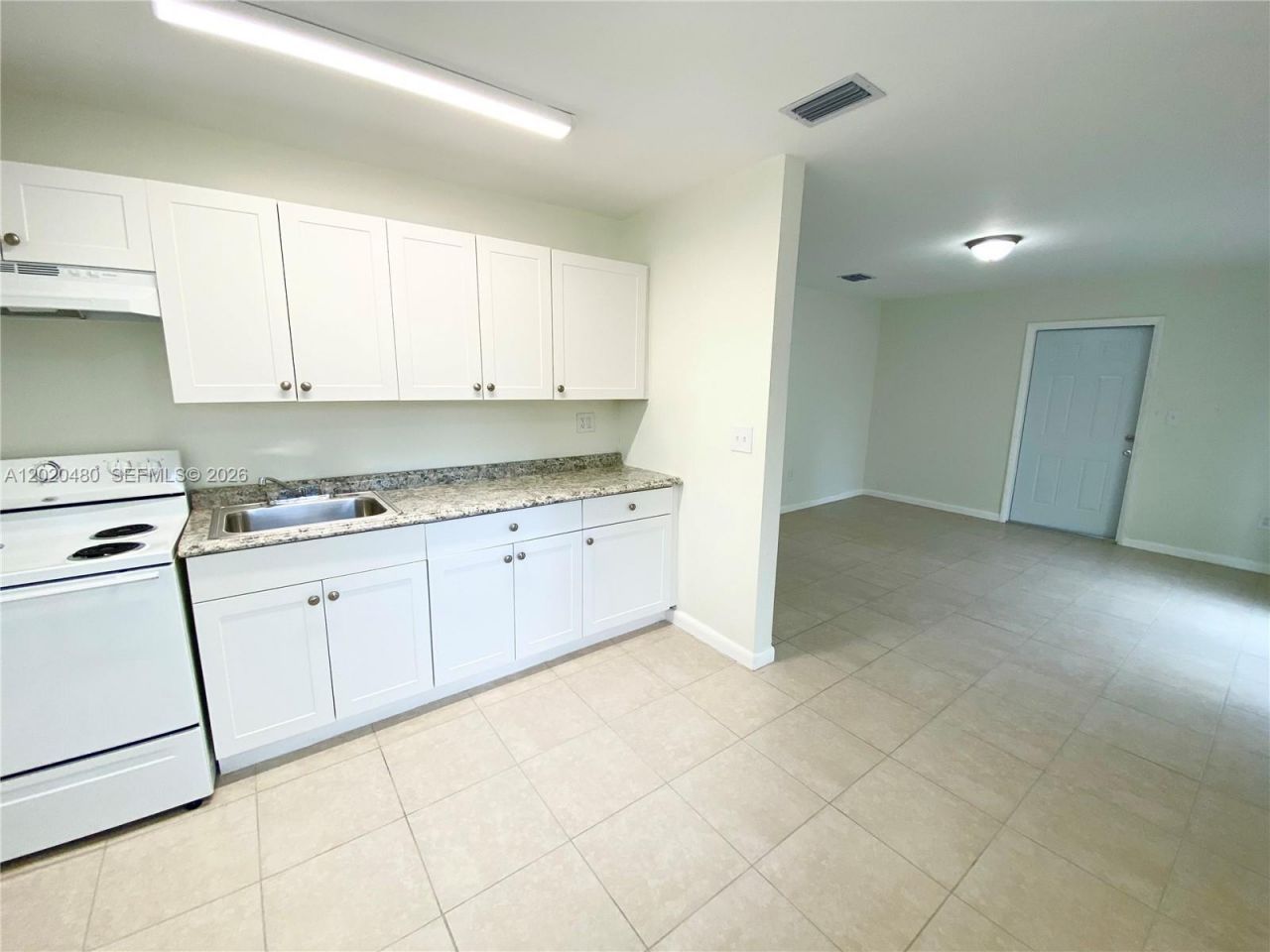 1121 NW 4 St, Miami, FL 33128 Photo