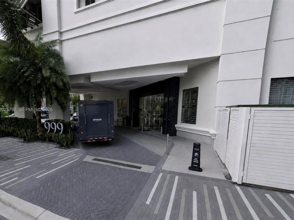 999 SW 1st Ave , Unit 1211, Miami, FL 33130