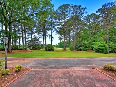 2221 W Deadfall Road, Greenwood, SC 29649