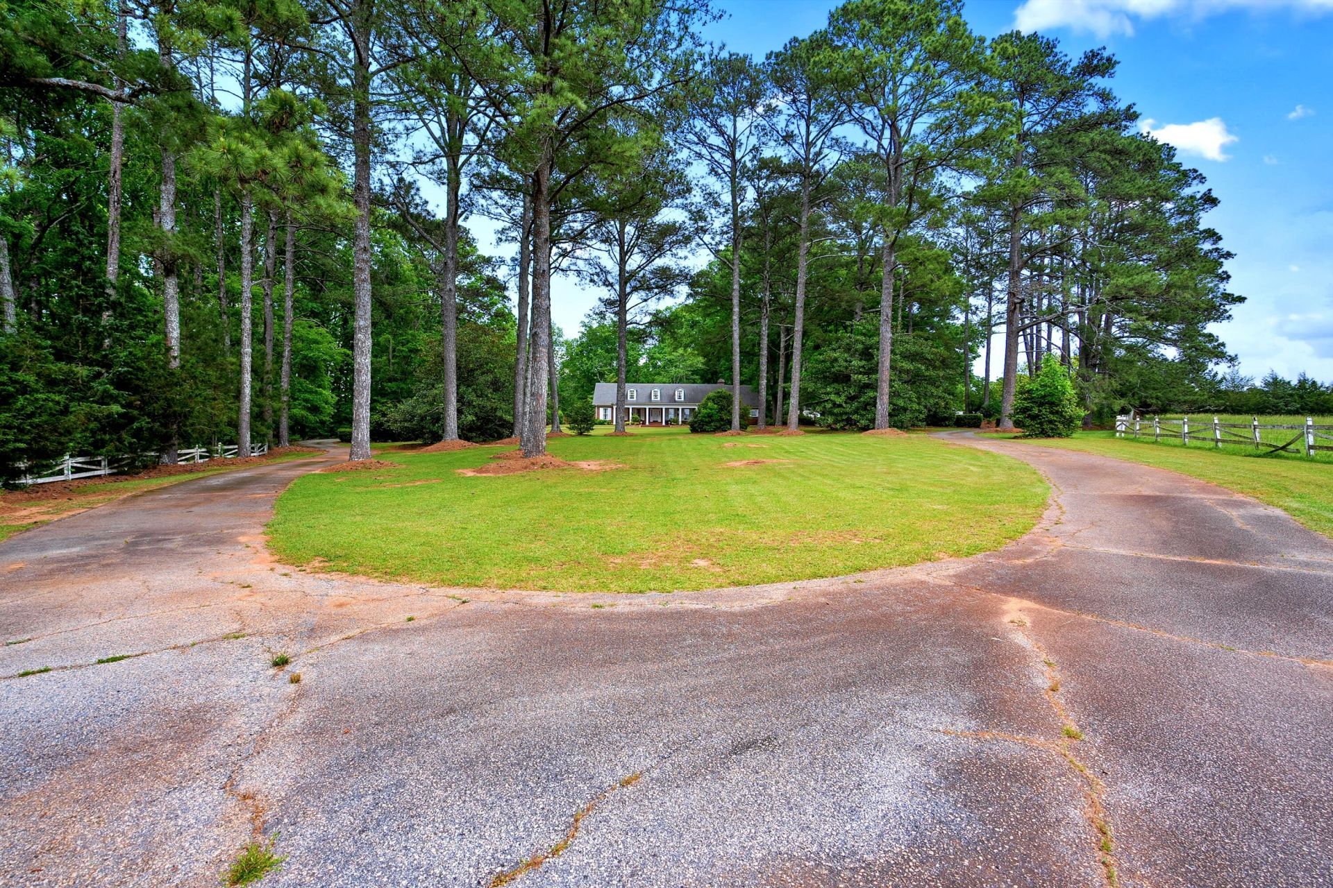 2221 W Deadfall Road Photo 8