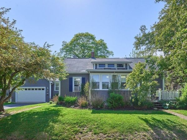 20 Brandes St, Webster, MA 01570