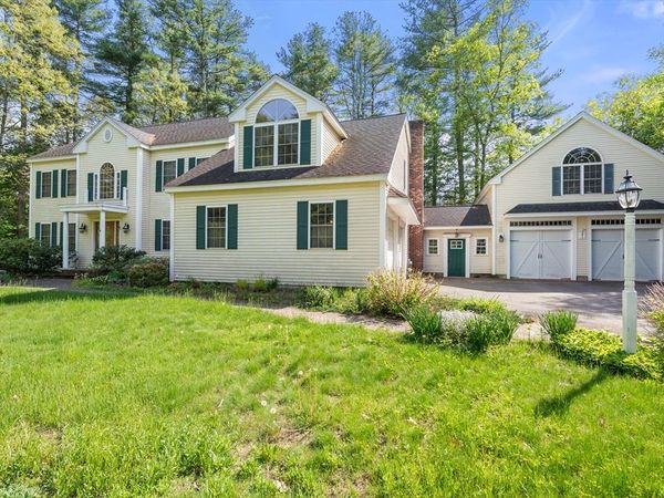 6A Wampanoag Dr., Acton, MA 01720