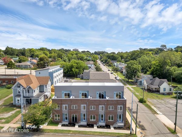 1602 N Central Street , Knoxville, TN 37917