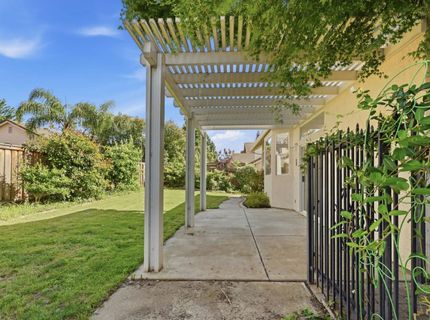 1240 Camino Capistrano, Roseville, CA 95747 Photo