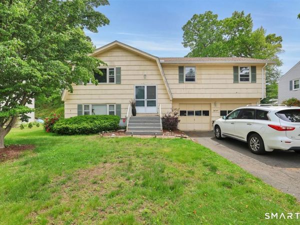 59 Gordon, East Hartford, CT 06118