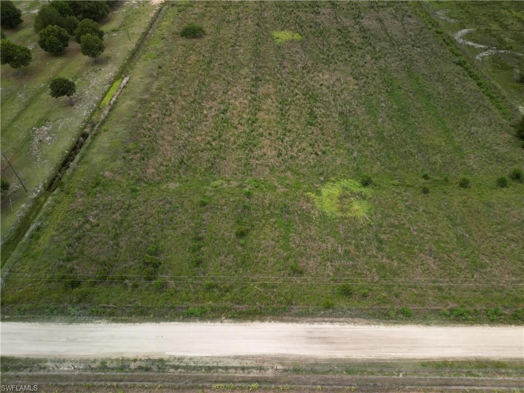 3rd Rd , Labelle, FL 33935 Photo