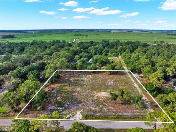 500 Vero AVE, CLEWISTON, FL 33440