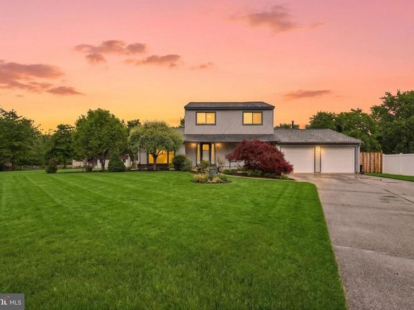 5 ELLIS COURT, MONMOUTH JUNCTION, NJ 08852