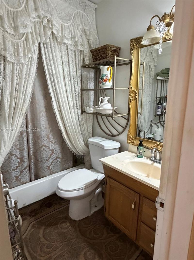 1535 NW 153rd St , Miami Gardens, FL 33054 Photo