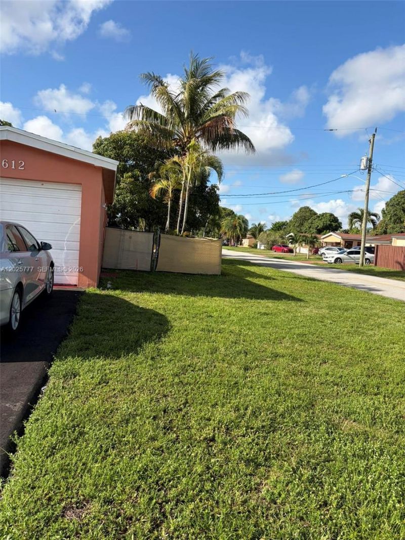 7612 Plantation Blvd , Miramar, FL 33023 Photo