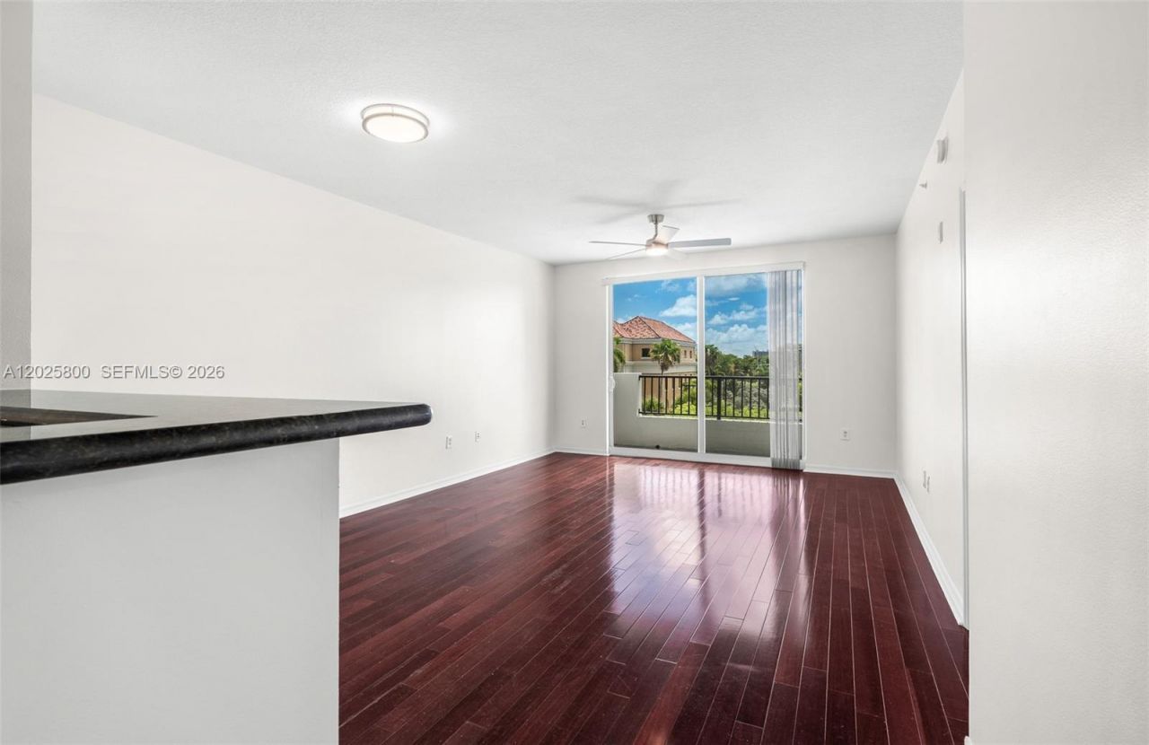 2421 NE 65th St , Unit 408, Fort Lauderdale, FL 33308 Photo