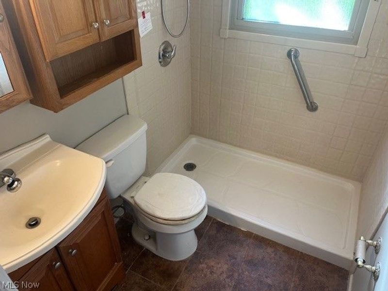 1153 Gulf Road , Elyria, OH 44035 Photo 12