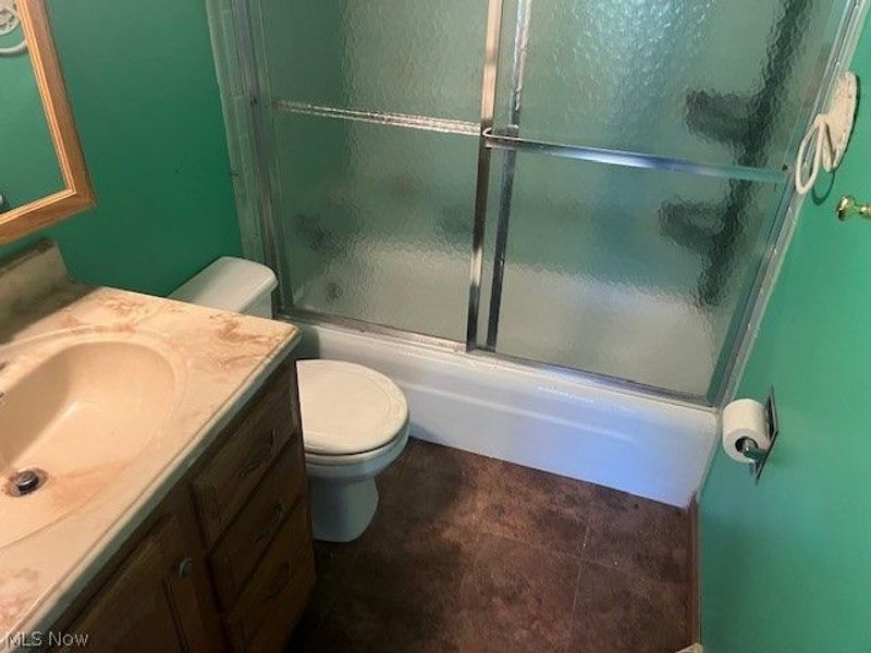 1153 Gulf Road , Elyria, OH 44035 Photo 15