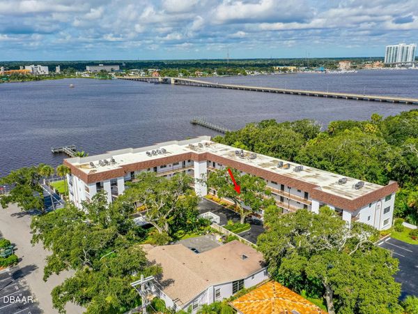 118 S Halifax Avenue, Unit 208, Daytona Beach, FL 32118