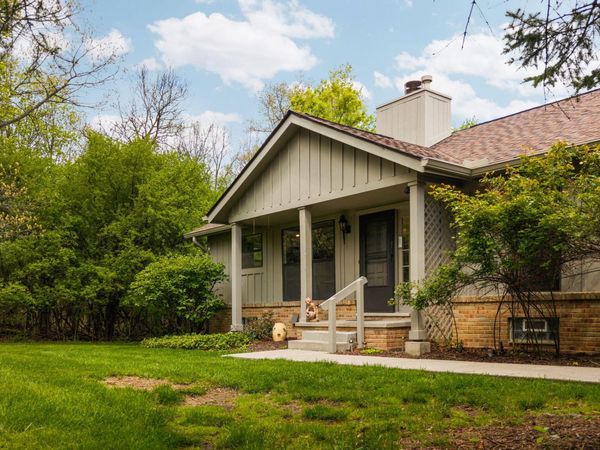2224 Rivenoak Court, Ann Arbor, MI 48103