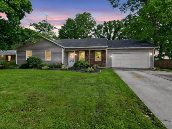 204 W Horizon Road, Muncie, IN 47303