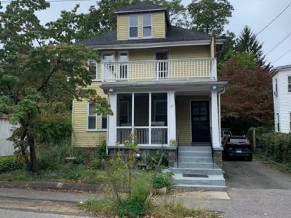 25 Tucker St, Unit 1, Milton, MA 02186